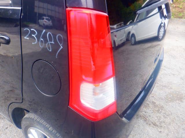 Left Tail Light SUZUKI Wagon R 2009 DBA-MH23S 3567070K00 — photo 2
