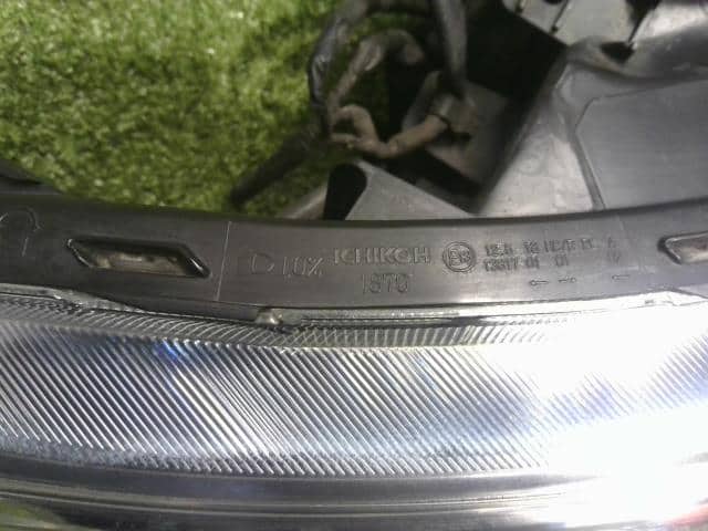 Right Headlight SUZUKI Spacia 2016 DAA-MK42S — photo 7