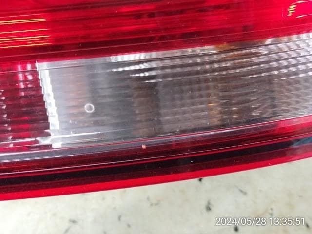Right Tail Light VOLKSWAGEN Polo 2010 DBA-6RCBZ 6R0945258 — photo 3