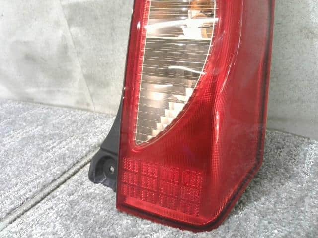 Right Tail Light MAZDA Carol 2009 DBA-HB24S 1A0651161 — photo 3