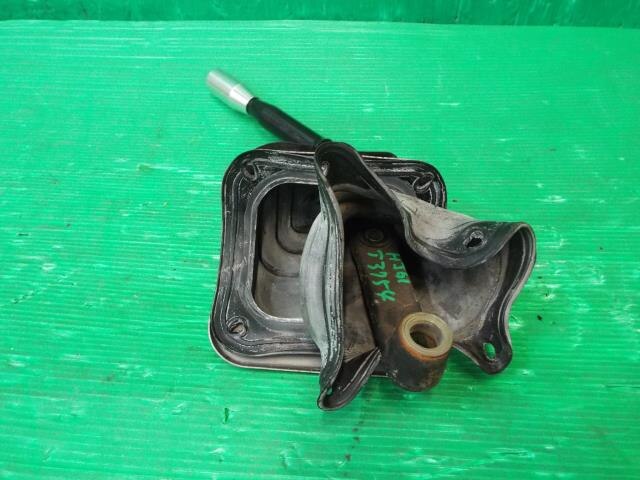 Transmission Parts TOYOTA Landcruiser 1989 P-HJ61 — photo 4
