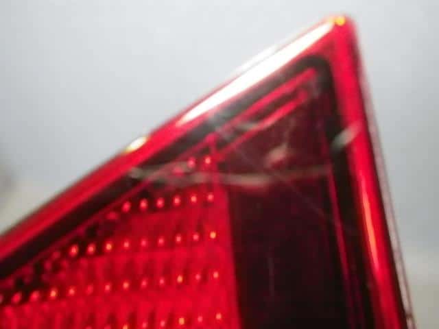 Right Tail Light VOLKSWAGEN Up! 2013 DBA-AACHY — photo 2