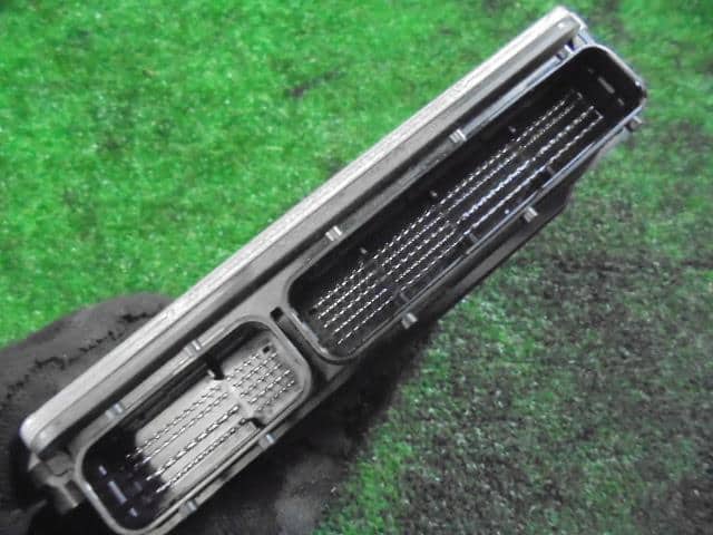Engine Control Unit MAZDA Axela 2014 DBA-BM5FS — photo 3