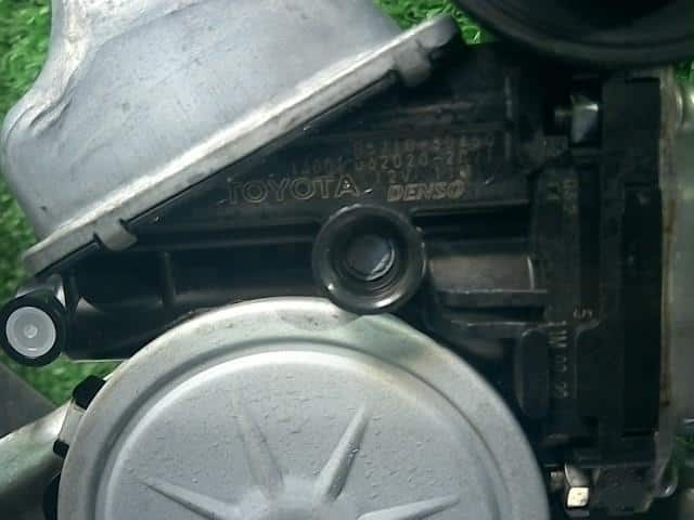Rear Left Door Regulator TOYOTA Crown 2010 DBA-GRS200 8571030460 — photo 2