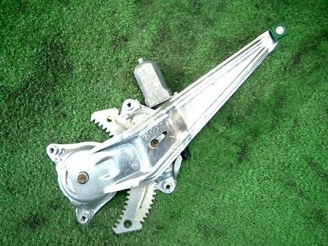 Rear Left Door Regulator MAZDA Flair 2014 DBA-MJ34S 1A1573560 — photo 2