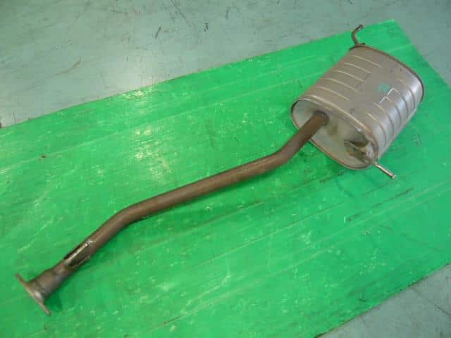 Exhaust Center Muffler NISSAN Nv200 vanette 2011 DBF-VM20 — photo 1