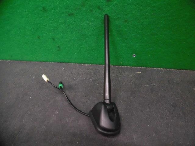 Antenna NISSAN Dayz roox 2015 DBA-B21A — photo 1