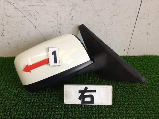 Right Side Mirror NISSAN Serena 2010 DBA-C26 — photo 1