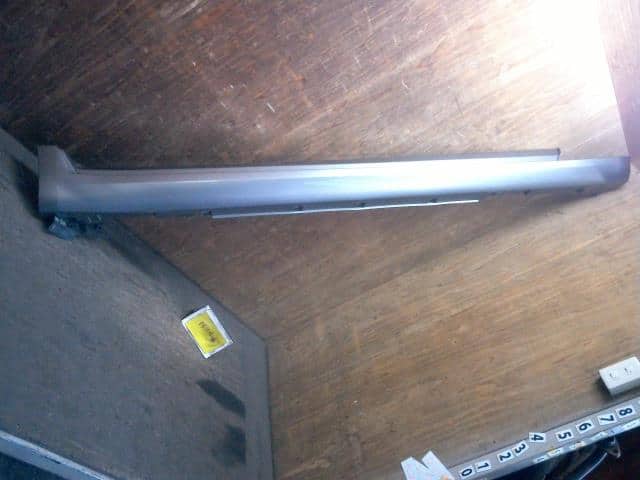 Right Side Step NISSAN Skyline 2009 DBA-NV36 — photo 1