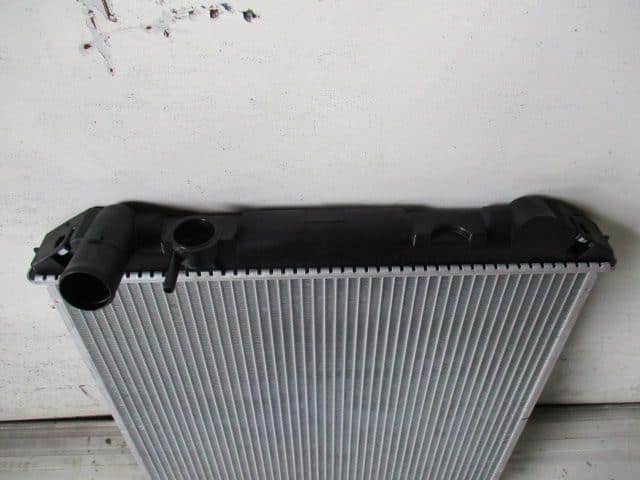 Radiator ISUZU ELF KC-NPR66L 8971665191 — photo 3