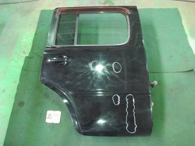 Rear Right Door Assembly NISSAN Cube 2003 UA-BZ11 — photo 1