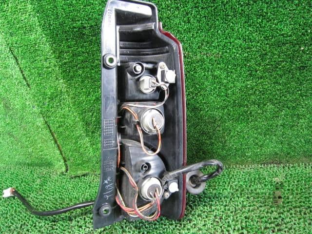 Left Tail Light MITSUBISHI eK Wagon 2005 CBA-H81W — photo 3