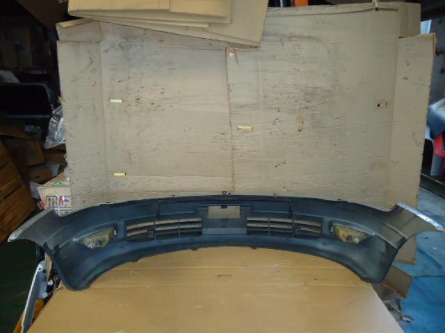 Front Bumper TOYOTA Estima Emina 1998 GF-TCR10 — photo 5