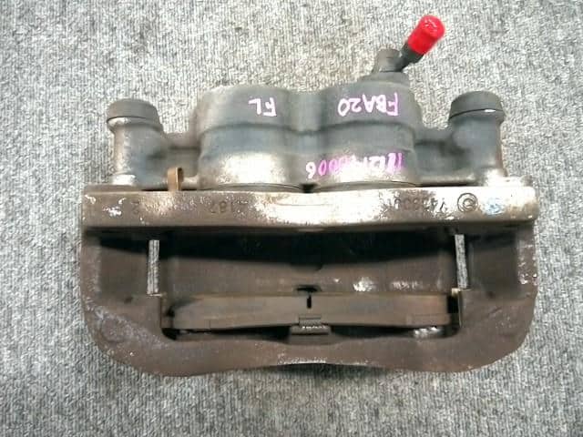 Front Left Caliper MITSUBISHI Canter 2015 TKG-FBA20 — photo 2