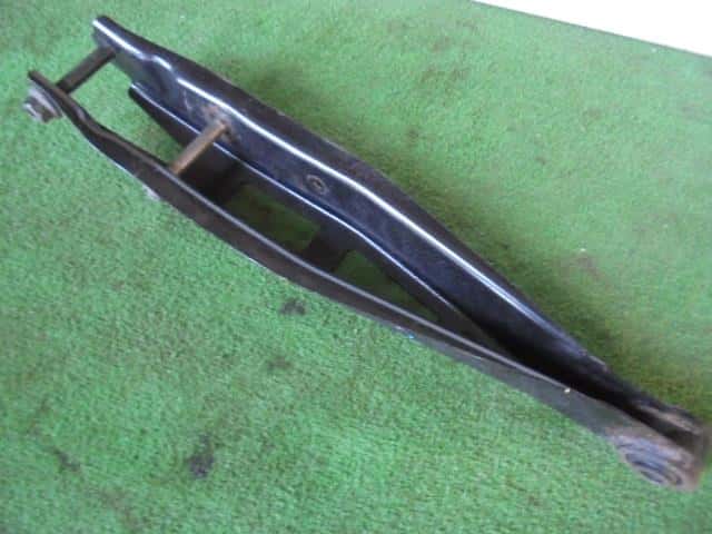Rear Left Lower Control Arm SUBARU Impreza 2012 DBA-GJ7 — photo 3
