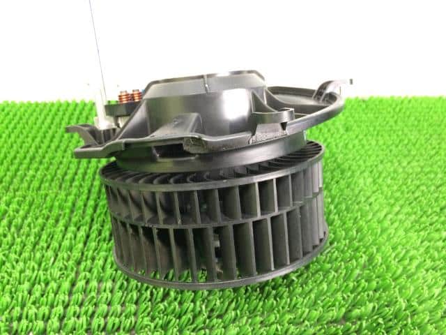 Blower Motor MERCEDES-BENZ Benz e class 2003 GH-211265C — photo 2