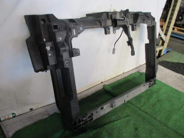 Radiator Core Support MAZDA MPV 2006 DBA-LY3P L20653110F — photo 3