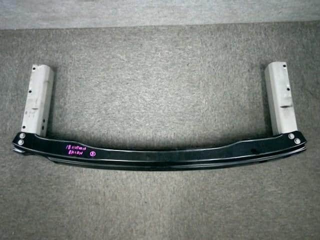 Rear Bumper Reinforcement AUDI Audi a4 2014 DBA-8KCDN 8T0807313 — photo 1