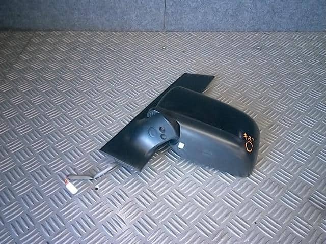 Left Side Mirror NISSAN Serena 2006 DBA-C25 — photo 1