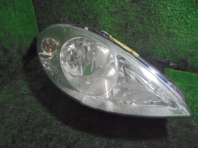 Right Headlight MERCEDES-BENZ Benz a class 2006 DBA-169032 — photo 1
