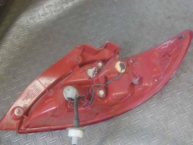 Left Tail Light MAZDA Demio DBA-DEJFS D07A51160A — photo 4