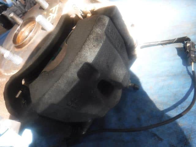 Front Right Knuckle Hub Assembly TOYOTA Auris 2013 DBA-ZRE186 — photo 2