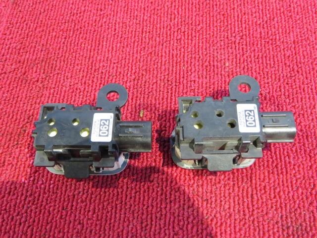 Console Box TOYOTA Lexus gs 2008 DBA-URS190 — photo 2