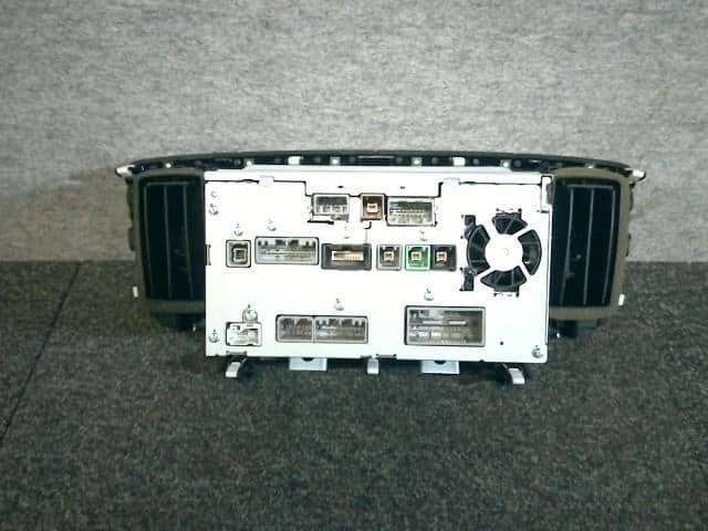 Car Navigation HONDA Odyssey 2014 DBA-RC2 — photo 4