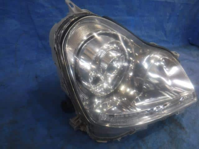 Right Headlight TOYOTA Crown Majesta 2005 DBA-UZS186 8111030F10 — photo 2