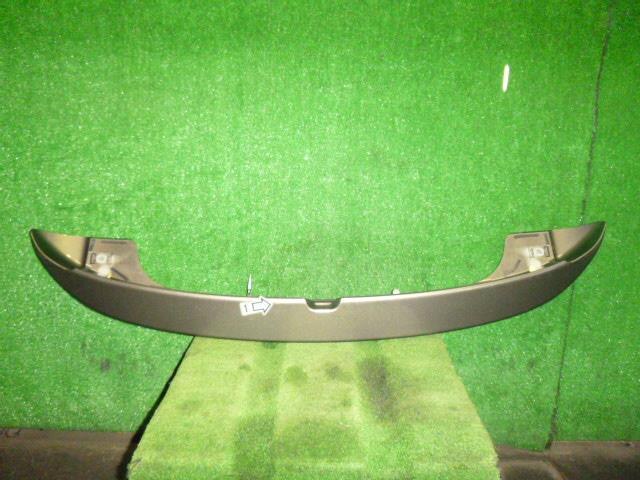 Rear Spoiler TOYOTA Ractis 2006 DBA-NCP100 — photo 2