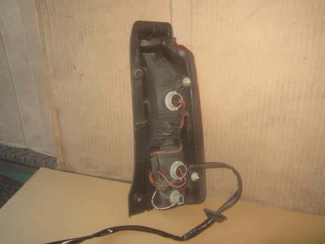 Left Tail Light MITSUBISHI eK Wagon 2003 UA-H81W — photo 2