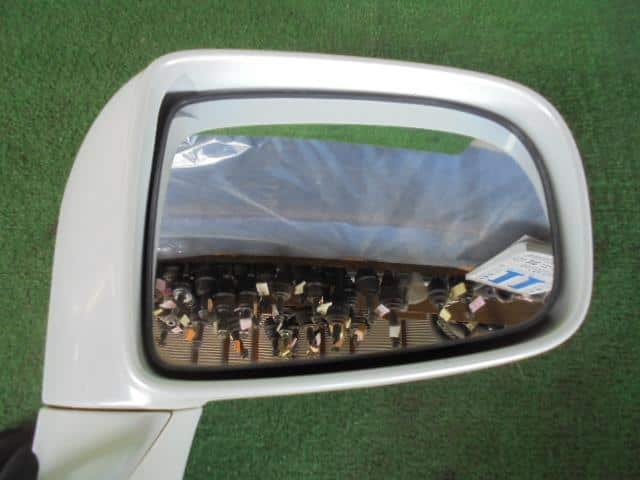 Right Side Mirror HONDA Odyssey 2001 LA-RA7 — photo 4