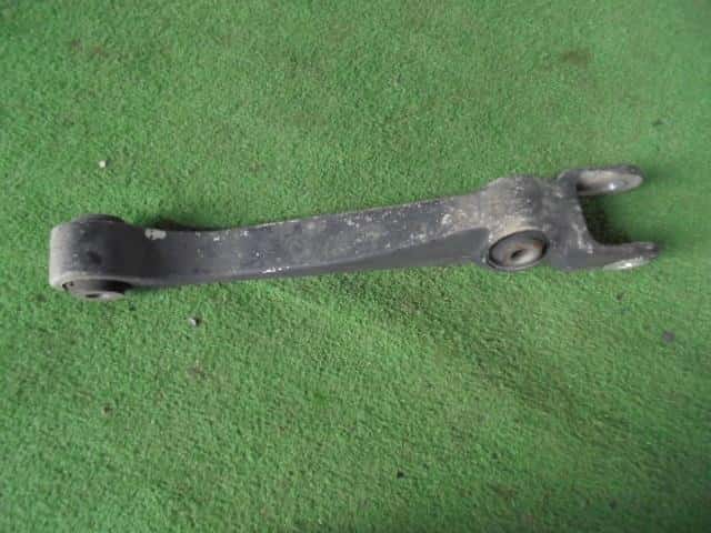Rear Right Lower Control Arm NISSAN Stagea 2003 GH-NM35 551A0AQ000 — photo 4