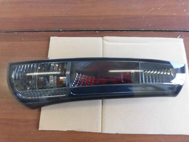 Right Tail Light SUZUKI Palette 2008 DBA-MK21S — photo 1