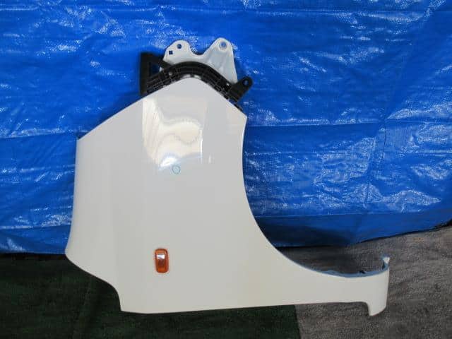 Right Fender Panel HONDA Life 2010 DBA-JC1 — photo 1