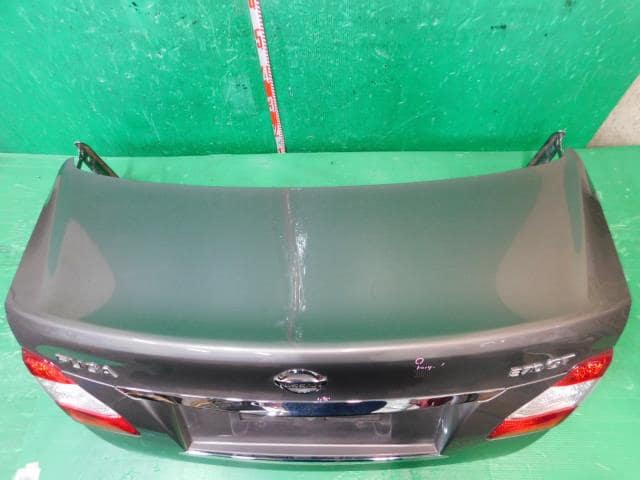 Trunk Panel NISSAN Fuga 2009 DBA-KY51 — photo 4