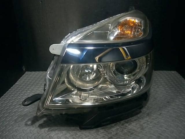 Left Headlight HONDA Life 2011 DBA-JC1 — photo 1