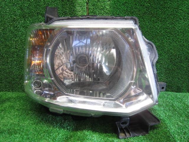 Right Headlight NISSAN Otti 2006 DBA-H92 — photo 1