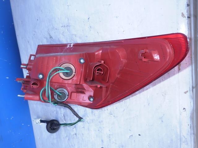 Left Tail Light NISSAN Bluebird Sylphy 2007 DBA-KG11 — photo 4