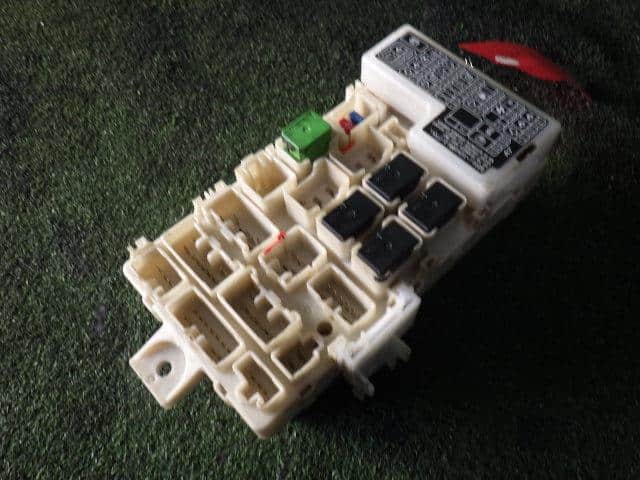 Fuse Box MITSUBISHI Ek custom 2013 DBA-B11W — photo 1