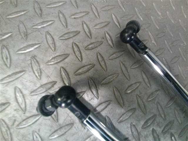 Tail Gate Damper HONDA Step Wagon 2006 DBA-RG2 — photo 4