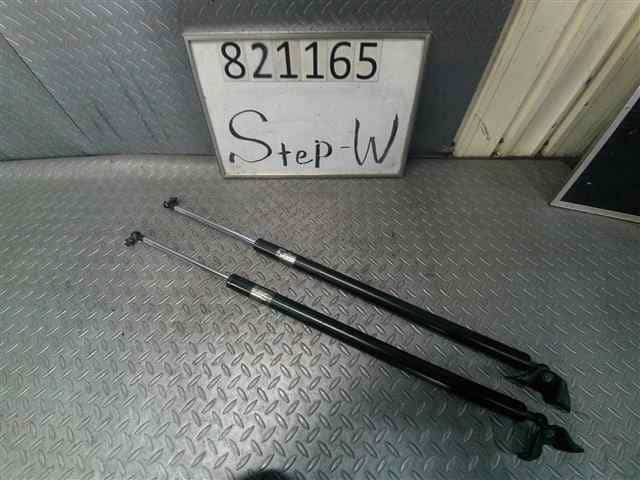 Tail Gate Damper HONDA Step Wagon 2006 DBA-RG2 — photo 1