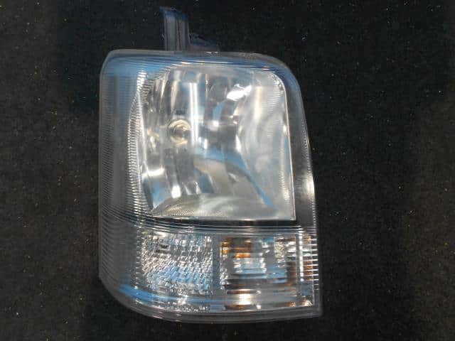 Right Headlight SUZUKI Every 2006 EBD-DA64V 3512068H51 — photo 1