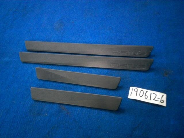 Interior Parts TOYOTA Prius 2011 DAA-ZVW30 — photo 1