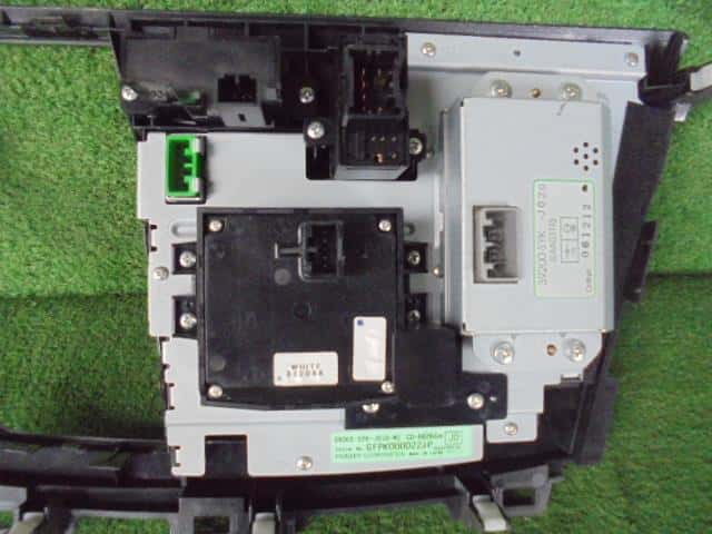 Switch HONDA Elysion 2007 DBA-RR5 39060SYKJ01 — photo 3