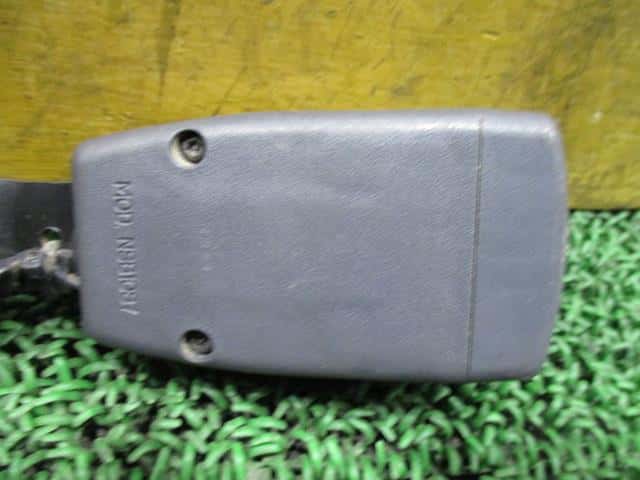 Driver's Seat Seat Belt HONDA Acty 2001 GD-HH5 — photo 3