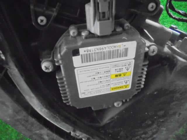 Left Headlight HONDA Legend 2004 DBA-KB1 — photo 3