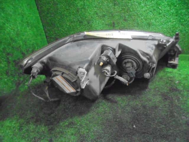 Left Headlight HONDA Legend 2004 DBA-KB1 — photo 2