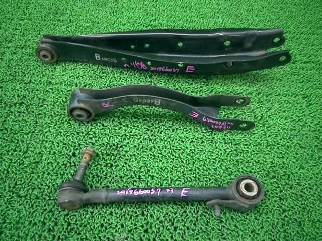 Rear Right Lower Control Arm SUBARU Levorg 2014 DBA-VMG — photo 2