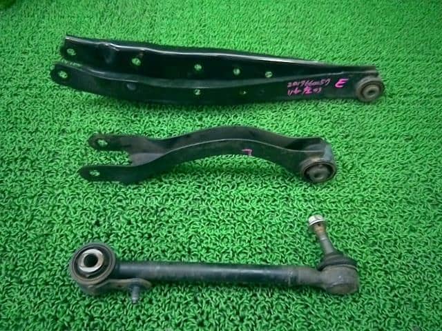 Rear Left Lower Control Arm SUBARU Levorg 2014 DBA-VMG — photo 2